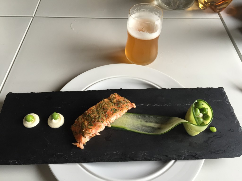 Cedar-Planked Salmon - røget laks på cedertræsplanke