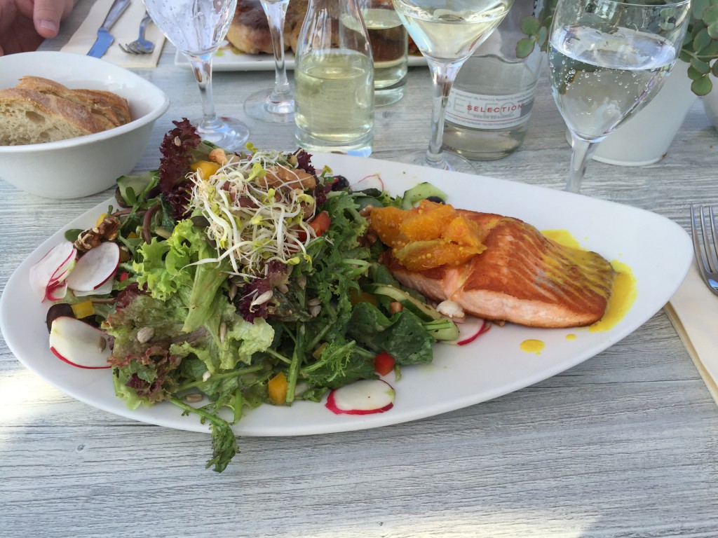 Salmon salad